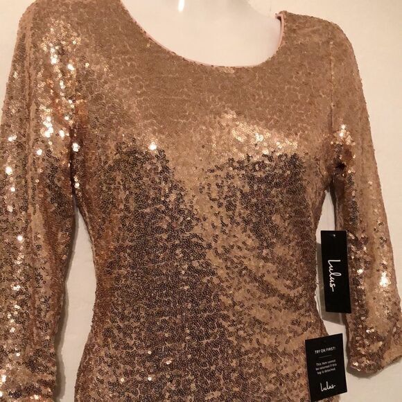 Lulus sequined dress Size Small gold 3/4 sleeve bodycon V back‎ lined party - Picture 2 of 7